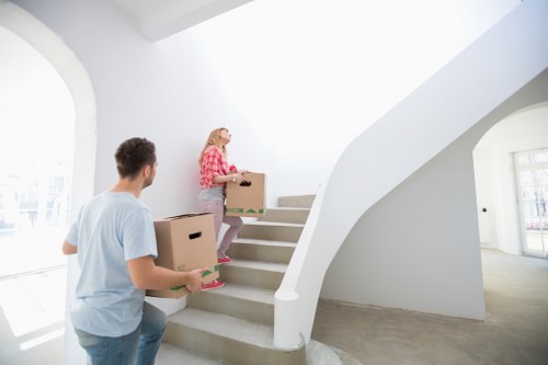 Free quote policy for Man And Van Roehampton services