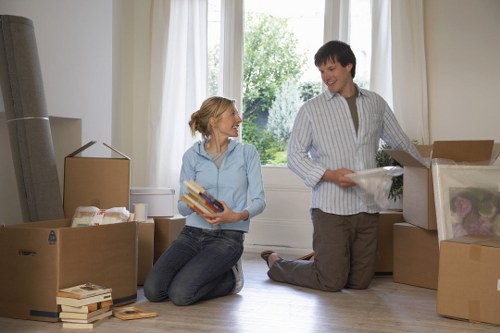 Truck hire service for residential and commercial removals in Roehampton