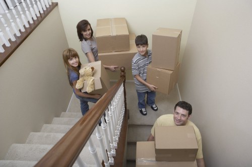 Residential and commercial storage services in Roehampton